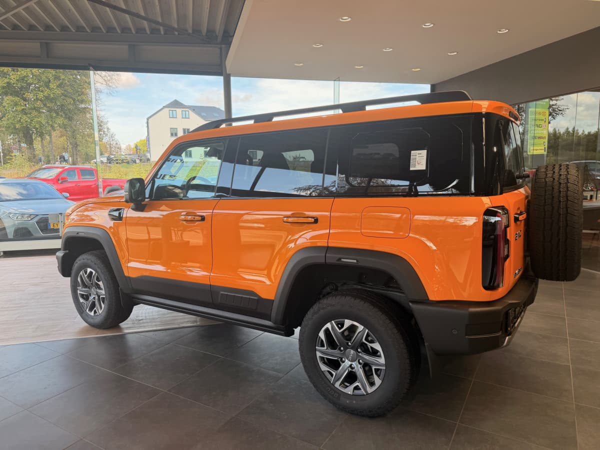 BAIC BJ40 2.0 turbo 4wd, Photo 1 of 12