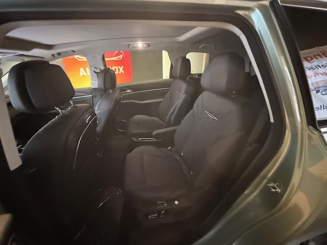Forthing U-Tour 1.5 TURBO PHEV, Photo 7 sur 8