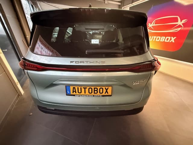 Forthing U-Tour 1.5 TURBO PHEV, Photo 6 sur 8