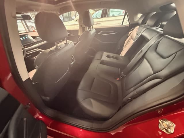 Bestune B70 2.0 TURBO 218 CV, Photo 8 of 10