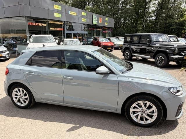 Audi A1 3.0 TFSI ADVANCED S-LINE, Photo 3 of 5