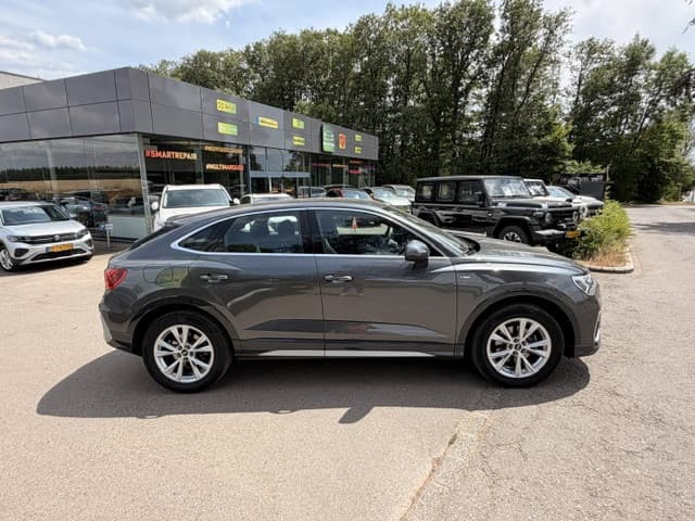 Audi Q3 35 TFSI SPORTBACK S-LINE, Photo 4 sur 7