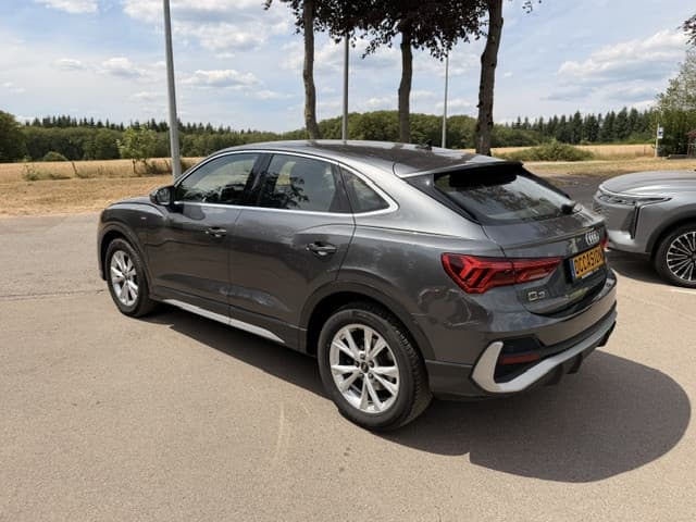 Audi Q3 35 TFSI SPORTBACK S-LINE, Photo 5 sur 7
