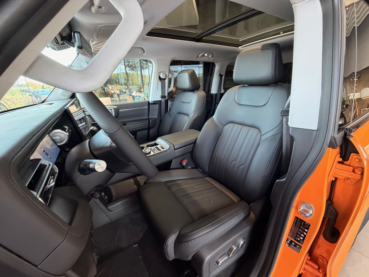 BAIC BJ40 2.0 turbo diesel 4x4, Photo 4 of 8