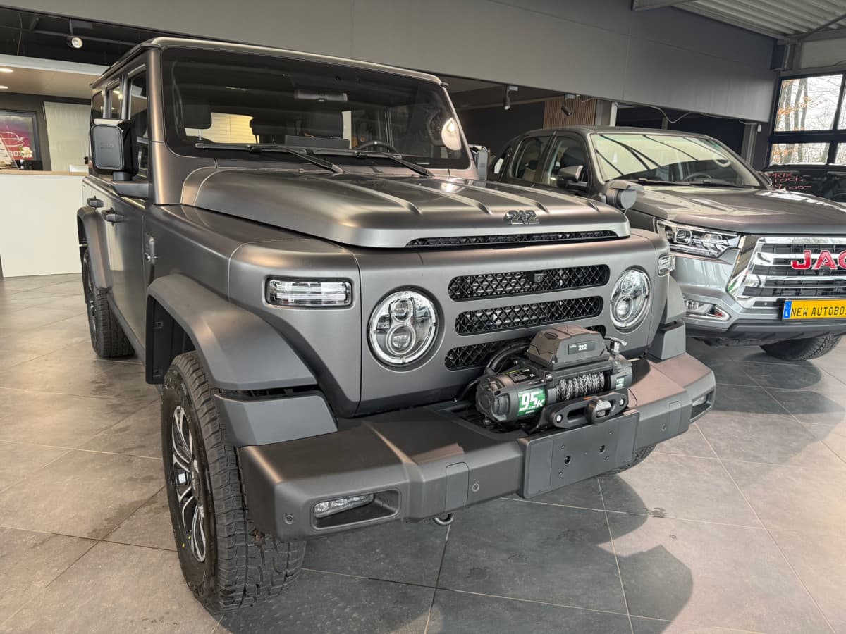 BAW 212 2.O TURBO 4X4, Foto 4 von 6