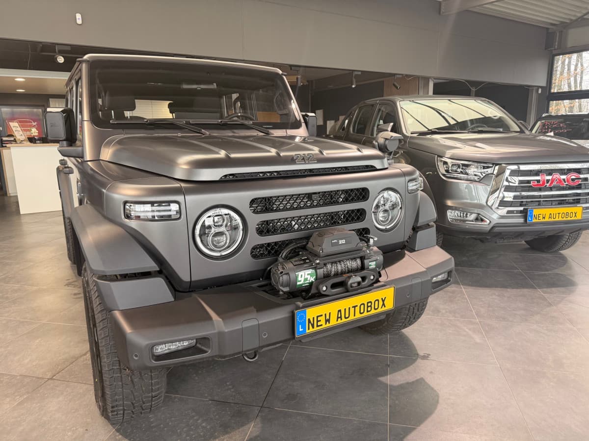 BAW 212 2.O TURBO 4X4, Foto 1 von 6