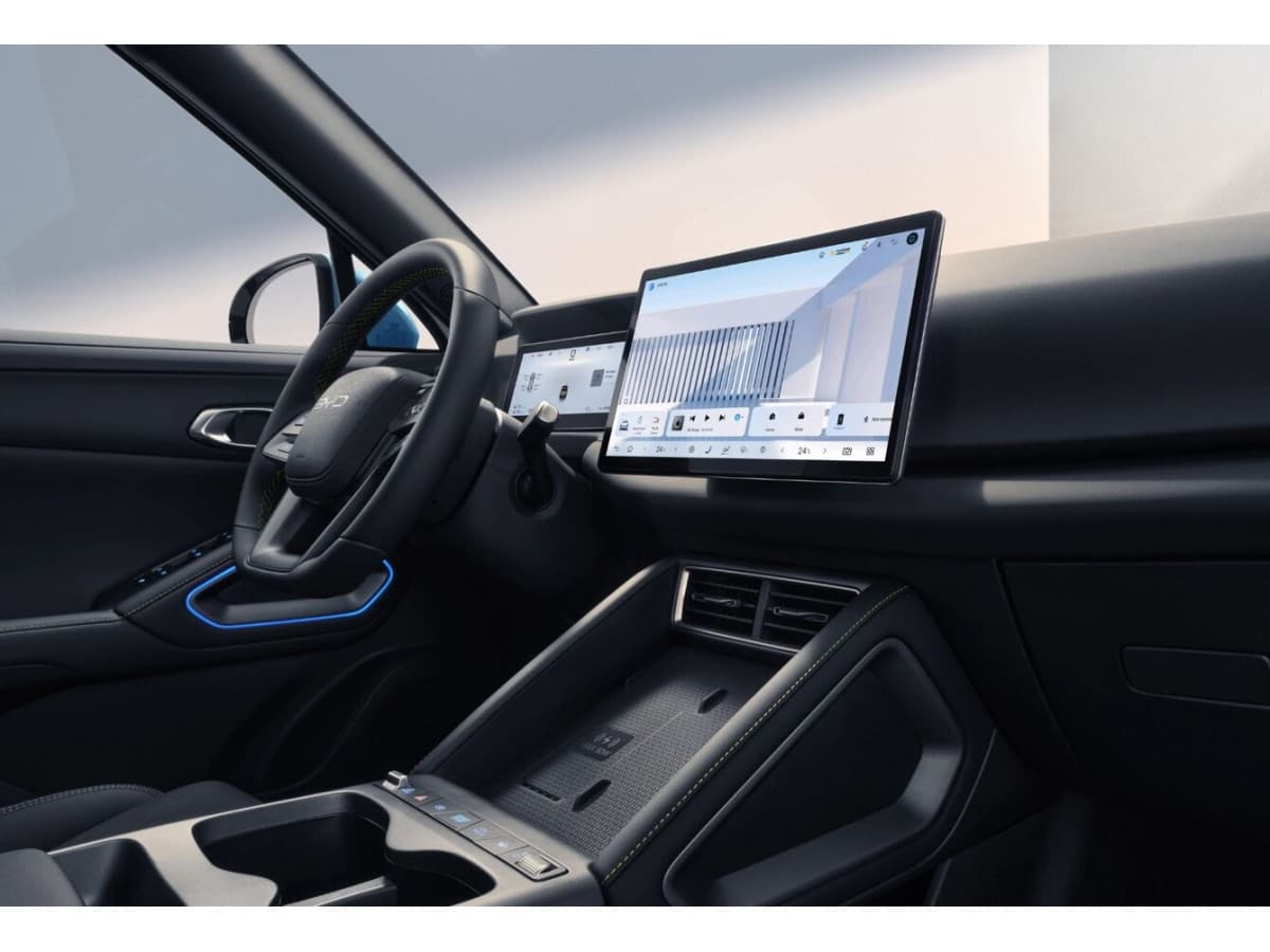 BYD Atto 2 DM-i Boost 90kmReichw Pano 360Kam Nav LED, Photo 3 of 6